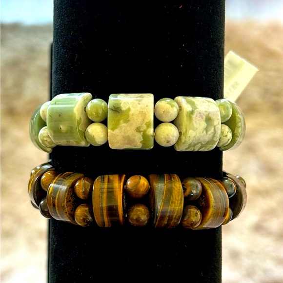 Bracelet bundle 🥰 - Picture 1 of 4